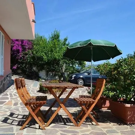 'red 5' Mit Blick Aufs Wasser By Interhome * Imperia
